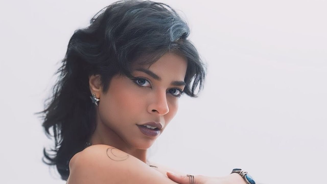 Zei kimdir, gerçek adı ne, kaç yaşında, nereli, Türk mü,