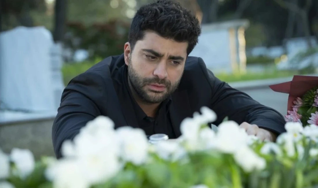 Show TV ekranlarının fenomen dizisi Kızılcık Şerbeti, her hafta reyting