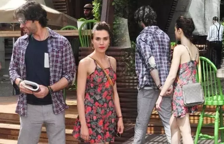 Türkiye’de dizi sektöründe sadece karakterler değil, oyuncuların özel hayatları da