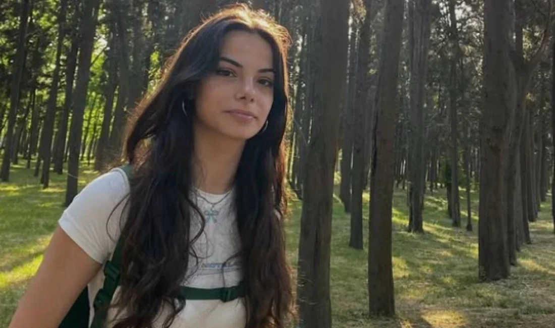 Survivor 2026 Ünlüler-Gönüllüler sezonunda dikkatleri üzerine çeken Beyza Gemici, hem