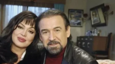 Türk tiyatrosunun ve sinemasının usta isimlerinden Cihan Ünal, O Ses