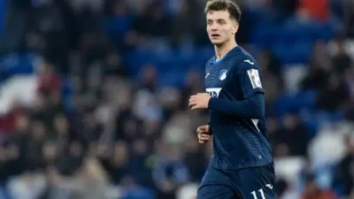 Trendyol Süper Lig'de yoluna kayıpsız devam eden Fenerbahçe'de transfer çalışmaları