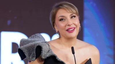 Senaristliği, oyunculuğu ve keskin kalemiyle Türk televizyon dünyasında kendine özgü