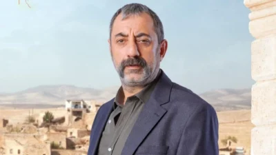 Kanal D ekranlarının yeni gözdesi Uzak Şehir dizisi, üçüncü bölümüyle