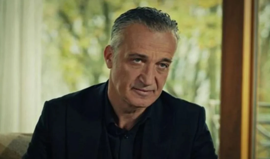 Türk dizi ve tiyatro dünyasının sevilen isimlerinden biri olan Tekin