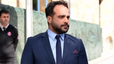 İstanbul, iki ay arayla yaşanan iki acı kayıpla sarsıldı. Eski