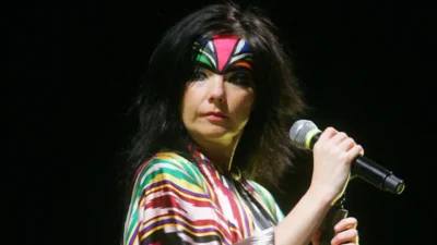 İstHaberleri'nin haberine göre, dünyaca ünlü İzlandalı sanatçı Björk, ABD Başkanı
