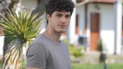 Star TV’nin dikkat çeken dizisi Sahipsizler, her bölümüyle izleyicileri ekran