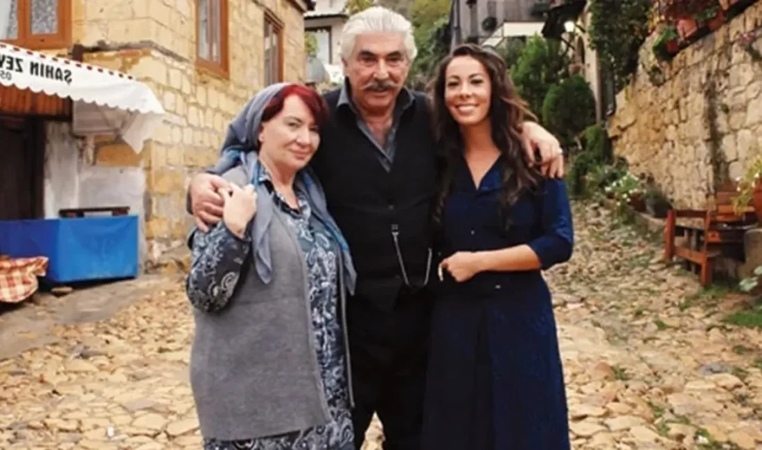 Türk tiyatrosunun duayen isimlerinin kızı Zeynep Özyağcılar kimdir, kaç yaşında,