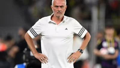 Fenerbahçe’nin bir dönem orta sahadaki yaratıcı gücü olarak dikkat çeken