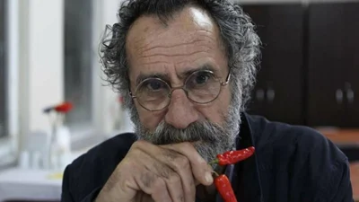 Son olarak İnci Taneleri dizisinde rol alacağı açıklanan usta oyuncu