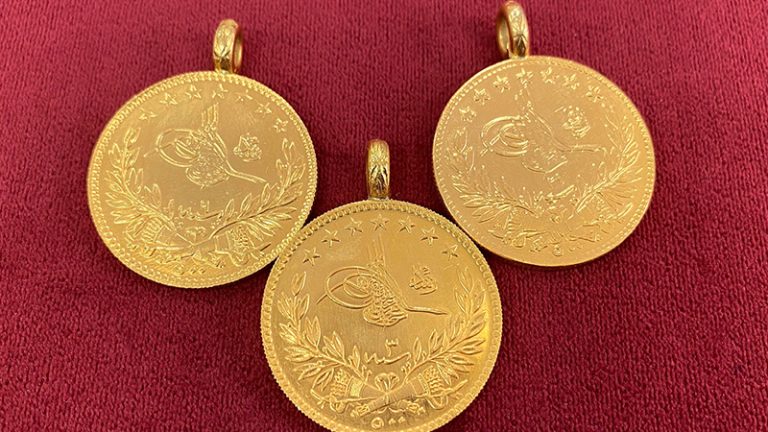 Altın yatırımcılarının ve koleksiyon meraklılarının aklındaki en kritik sorulardan biri: