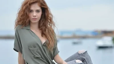 Televizyon ekranlarından sinema salonlarına uzanan oyunculuk serüveniyle adından sıkça söz