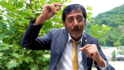 Ankara müziğinin sevilen isimlerinden Ankaralı Turgut olarak tanınan Turgut Karataş,