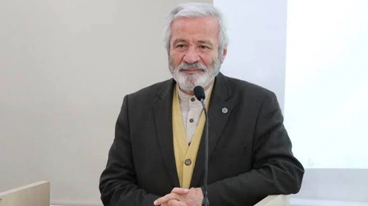 Gazeteci, yazar, düşünür ve Türkiye Yazarlar Birliği’nin (TYB) kurucusu olan