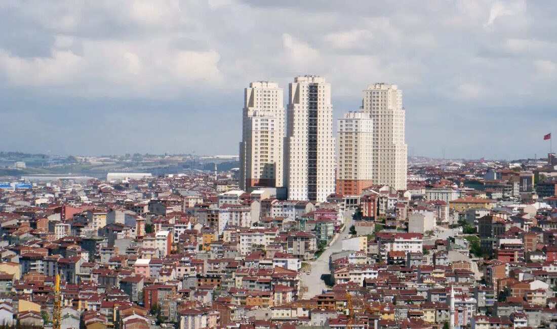 2025 yılı sona ererken, İstanbul konut piyasasında dengeler yeniden şekillendi.