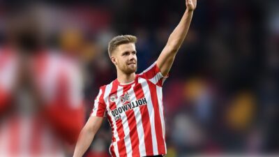 Beşiktaş, yeni sezonda savunma hattını güçlendirme hedefiyle Premier Lig’e yönelirken,