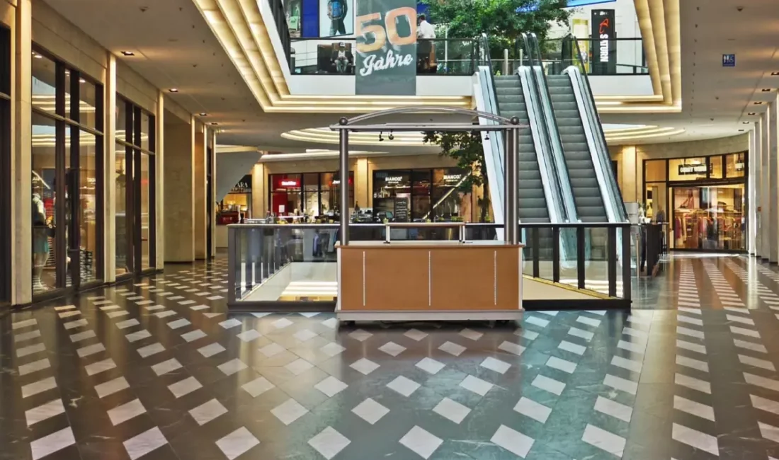 Pandeminin ardından toparlanmaya çalışan küresel lüks perakende sektörü, yeni bir