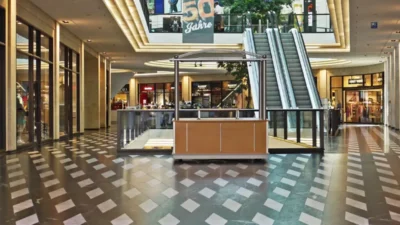 Pandeminin ardından toparlanmaya çalışan küresel lüks perakende sektörü, yeni bir