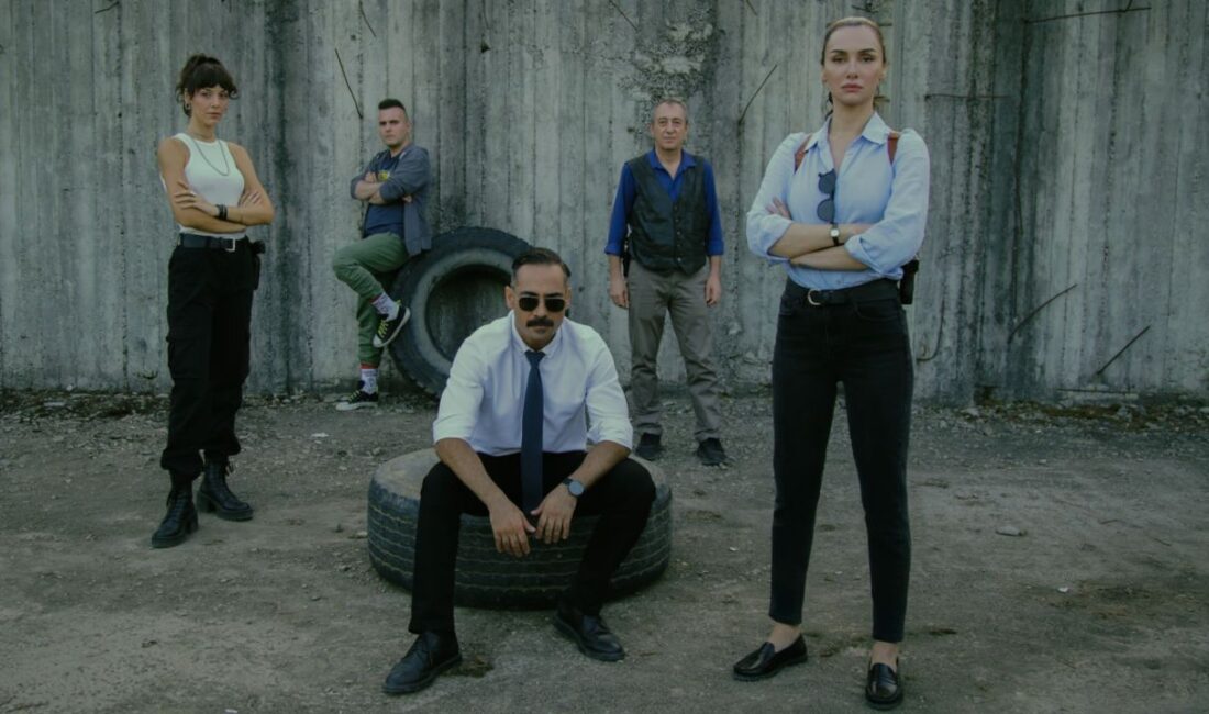 Netflix’in büyük ses getiren Türk yapımlarından Mezarlık, üçüncü sezonuyla geri