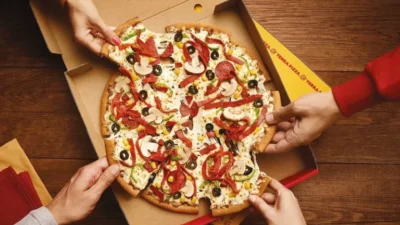 Türkiye’nin dört bir yanında faaliyet gösteren, 140’a yakın şubesiyle geniş