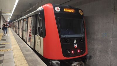 İstanbul’da toplu ulaşımı kullanan milyonlarca vatandaş, 10 Ocak 2026 Cumartesi