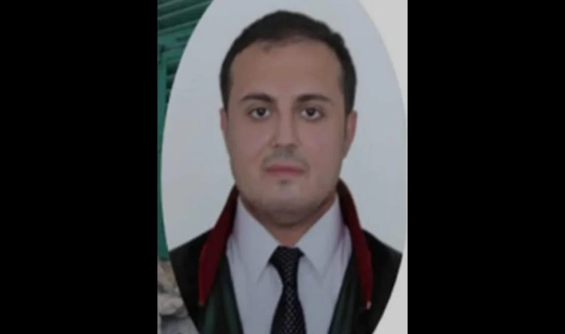 İş dünyasının tanınmış simalarından Çetin Nazik, oğlu Yiğitcan Nazik’in dillere