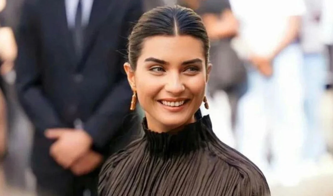 Tuba Büyüküstün, Türkiye’nin uluslararası başarı kazanmış nadir kadın oyuncularından biri.