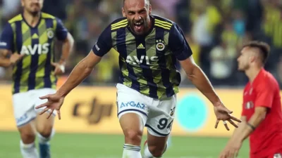 Fenerbahçe, golcü transferinde rotayı eski yıldızı Vedat Muriqi’ye çevirdi. Kosovalı