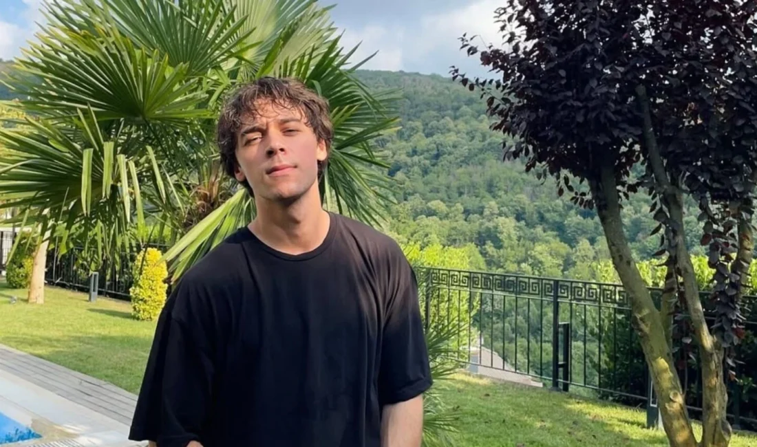 Türk televizyon ve sinema dünyasının çocuk yaşta tanınan isimlerinden biri