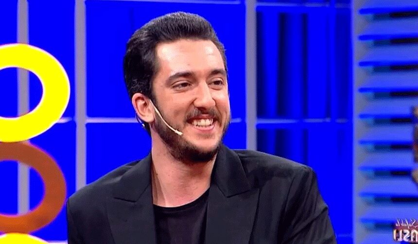 Son günlerde sosyal medyada en çok aratılan isimlerden biri olan