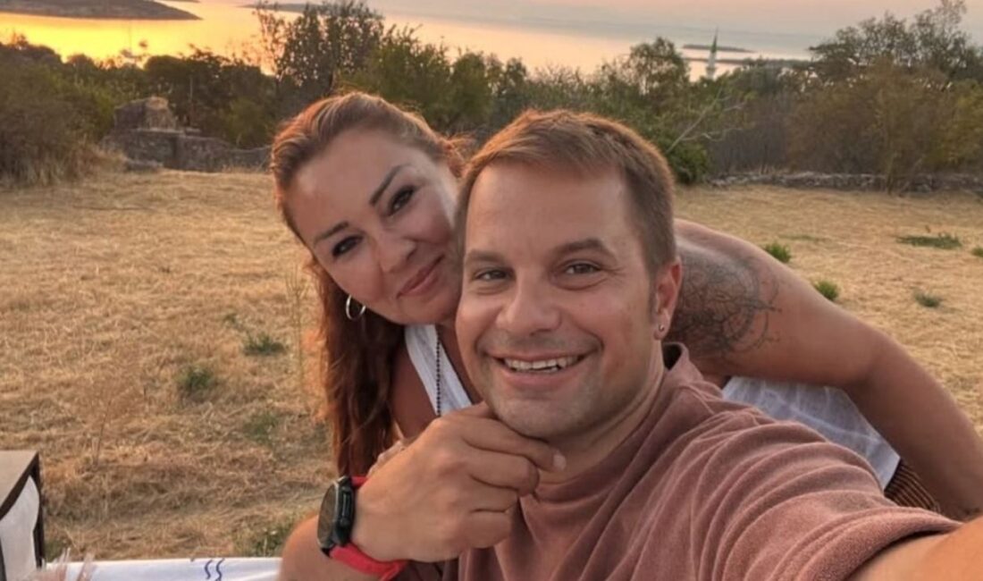 Sanat dünyasının örnek gösterilen çiftlerinden Pınar Altuğ ve Yağmur Atacan,