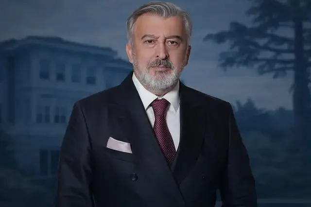 Ekranların dikkat çeken yapımlarından Sevdiğim Sensin, aile içi güç savaşları