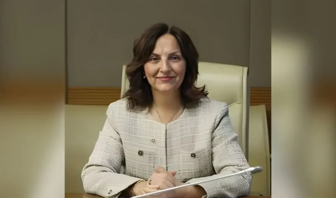 Siyaset sahnesinde uzun yıllara yayılan çalışmalarıyla tanınan Aliye Timisi Ersever,