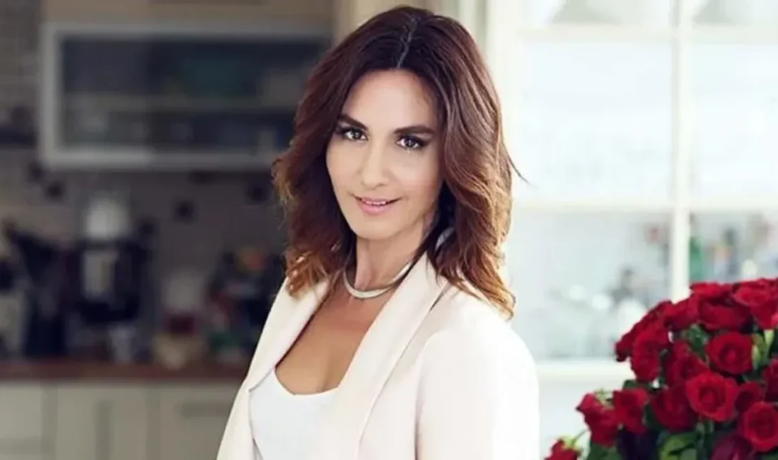 Ayşe Tolga kimdir ve evli mi! Kaç yaşında, nereli, Marsel