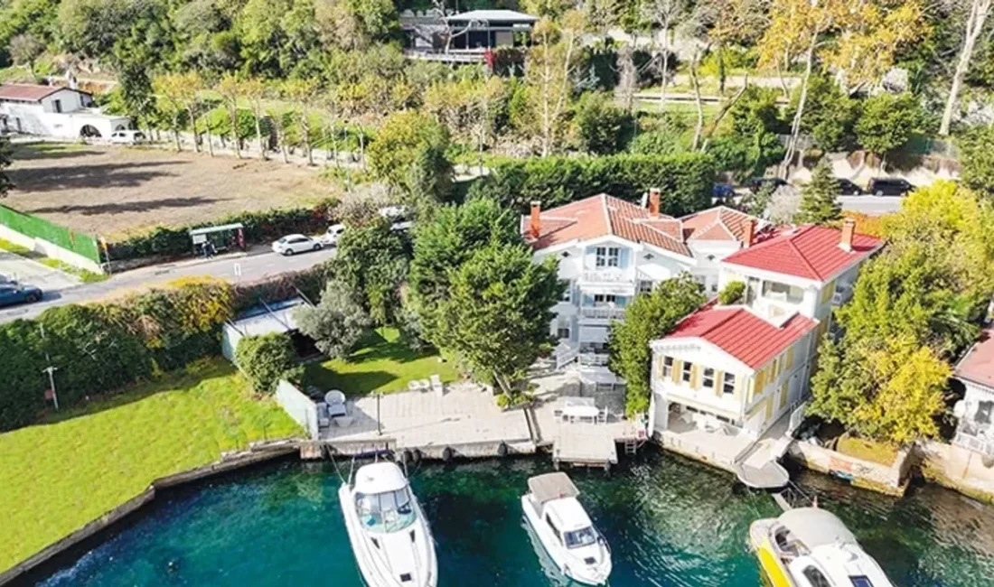 İstanbul Boğazı’nın en dikkat çekici yapılarından biri olan ve kamuoyunda