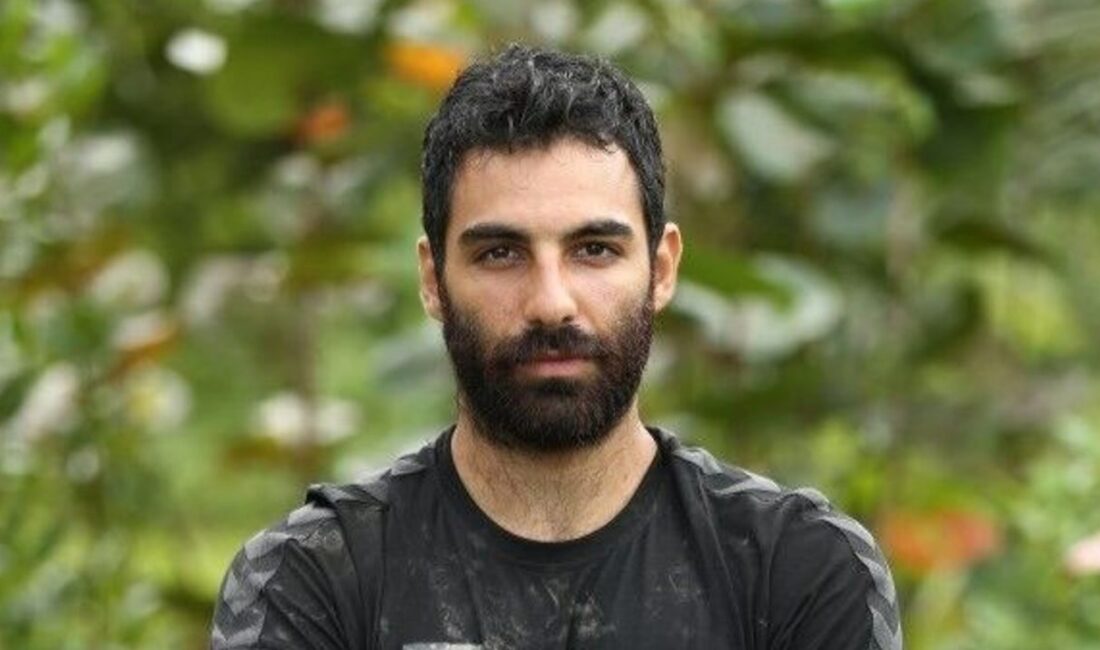 Tam adı Francesc Eser West Çakmakçı olan Eser West, televizyon