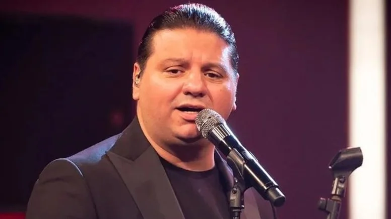 Türk Halk Müziği’nin güçlü sesi Kubat, Funda Arar ile sürdürdüğü