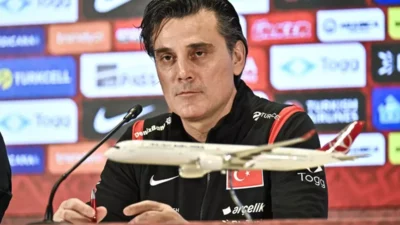 A Milli Takım Teknik Direktörü Vincenzo Montella, Romanya maçı öncesi