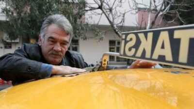 1980’li yılların unutulmaz televizyon eğlenceleri arasında gösterilen Komedi Dans Üçlüsü,