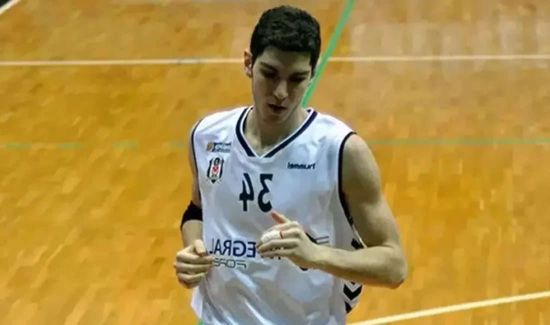 Türk basketbolunun uzun forvet rotasyonunda yer alan isimlerinden Osman Gökhan