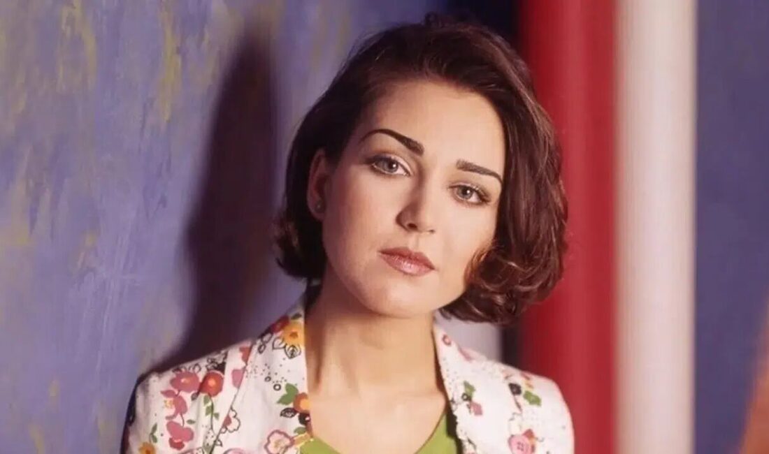 90’lı yılların unutulmaz pop müziği denildiğinde akla gelen isimlerden biri