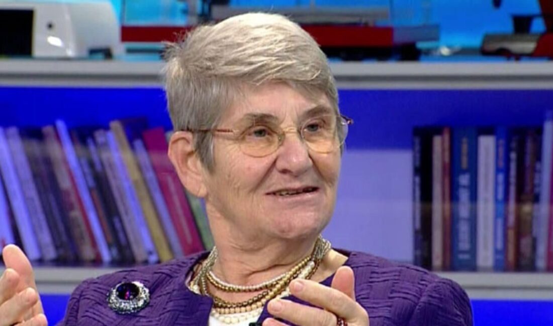 İç Hastalıkları ve Kardiyoloji Uzmanı Prof. Dr. Canan Karatay, 46