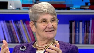 İç Hastalıkları ve Kardiyoloji Uzmanı Prof. Dr. Canan Karatay, 46