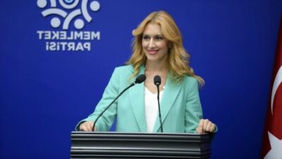 Akademik kariyerinden siyasete uzanan yolculuğuyla dikkat çeken Prof. Dr. İpek