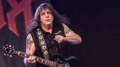 Heavy metal ve punk rock dünyasının kilometre taşlarından biri olarak