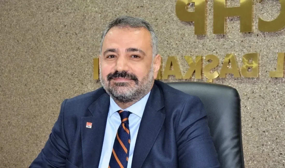 İzmir siyasetinde son yıllarda öne çıkan isimlerden biri olan Şenol