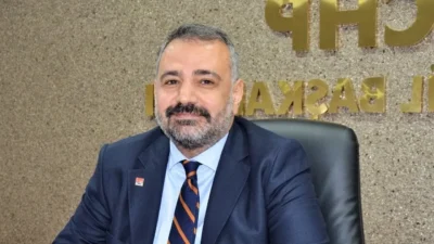 İzmir siyasetinde son yıllarda öne çıkan isimlerden biri olan Şenol