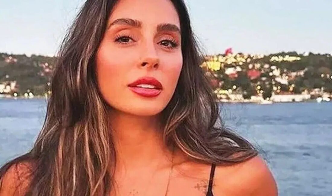 Bir döneme damga vuran Grup Hepsi’nin sevilen isimlerinden Yasemin Yürük,