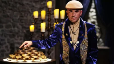 Ekranların yeni fenomeni haline gelen The Traitors Türkiye, sadece yarışmacıları